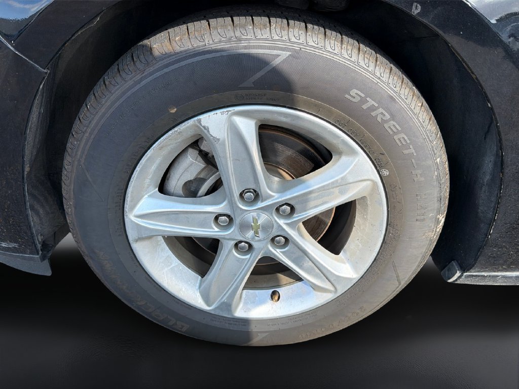 Used 2020 Chevrolet Malibu LS FWD image 9