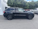 Used 2019 Jeep Grand Cherokee Trailhawk w/ Trailhawk Luxury Group image 2