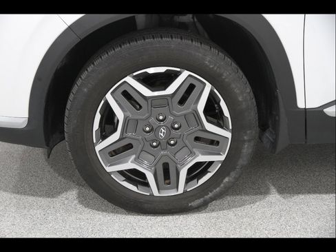Certified 2023 Hyundai Santa Fe Limited w/ Cargo Package AWD/4WD image 22
