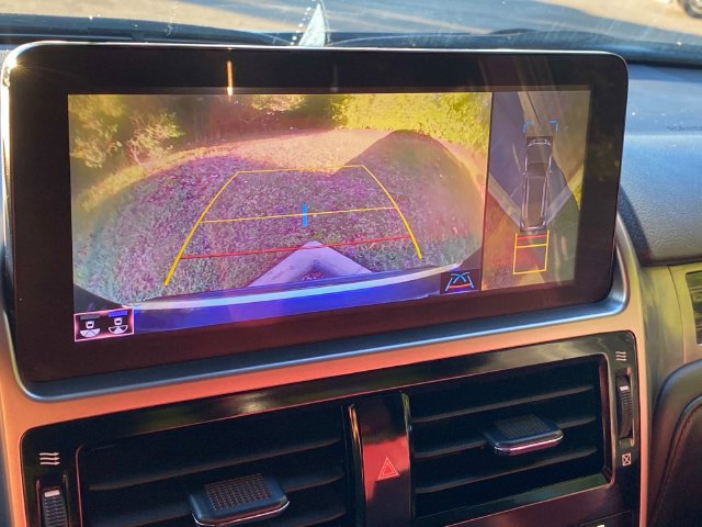 Used 2023 Lexus GX 460 Luxury w/ Accessory Package AWD/4WD image 25