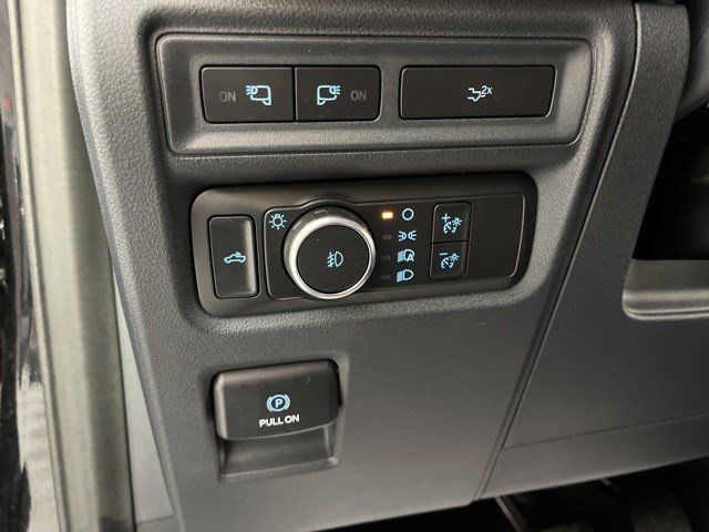Used 2022 Ford F150 XLT w/ Equipment Group 302A High AWD/4WD image 28