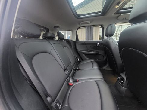 Used 2017 MINI Cooper Countryman FWD image 12