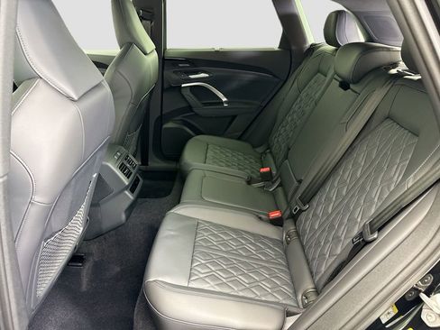 New 2025 Audi SQ5 Premium Plus image 20