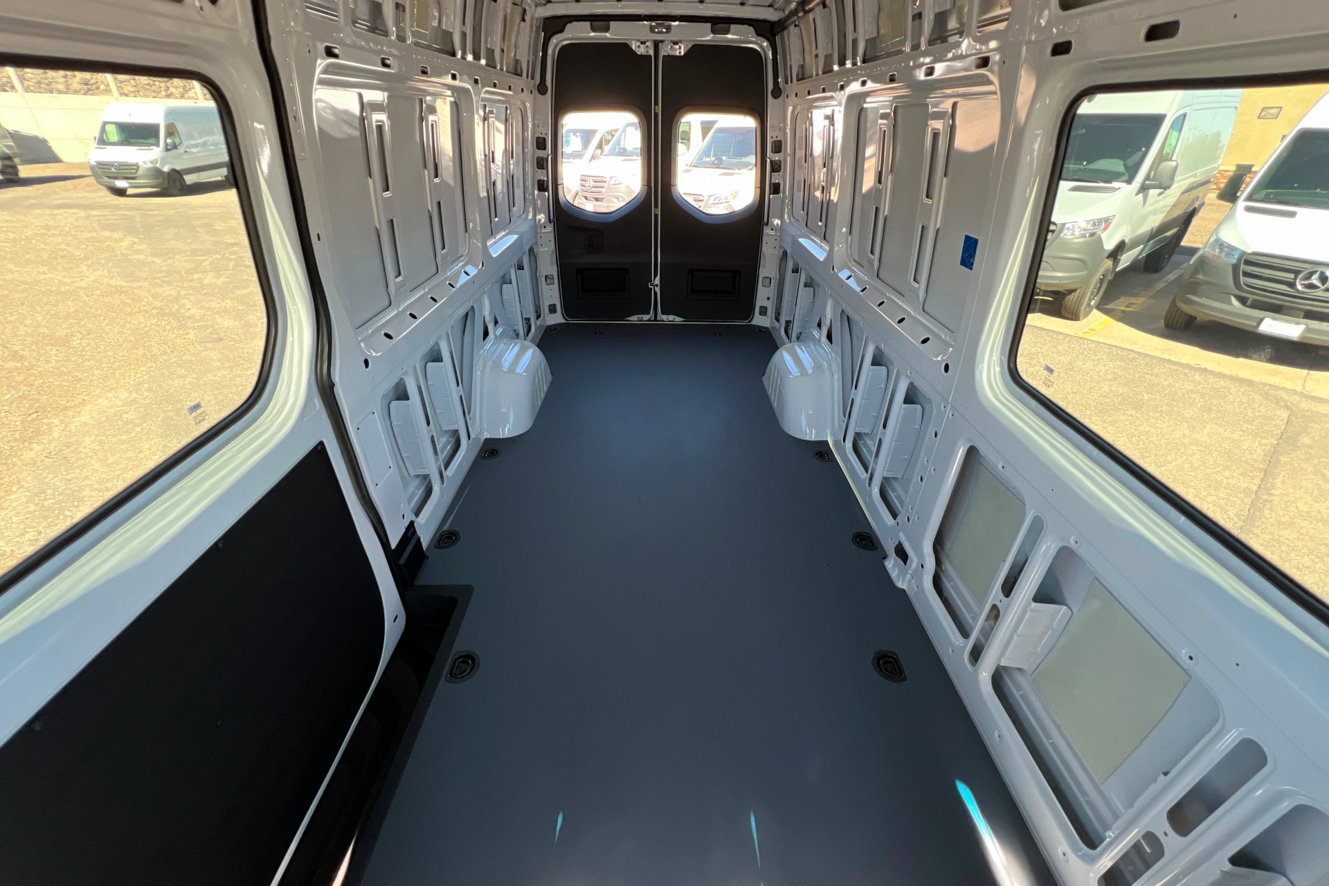 New 2026 Mercedes-Benz Sprinter 2500 image 24