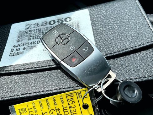 Certified 2023 Mercedes-Benz GLE 350 4MATIC image 15