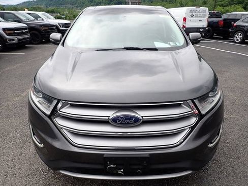 Used 2016 Ford Edge Titanium w/ Technology Package AWD/4WD image 9