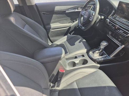 Used 2022 Kia Seltos SX w/ Sunroof Package AWD/4WD image 19