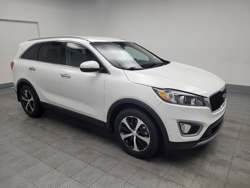 Used 2016 Kia Sorento EX image 11