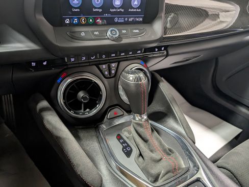 Used 2022 Chevrolet Camaro ZL1 image 28