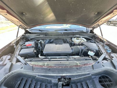 Used 2023 GMC Yukon XL AT4 w/ Technology Package image 31