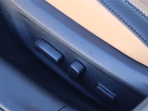 New 2025 Nissan Sentra SV w/ SV Premium Package image 18