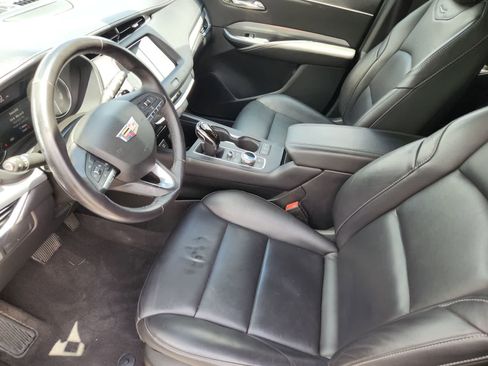 Used 2021 Cadillac XT4 Premium Luxury w/ Driver Awareness Package FWD image 11