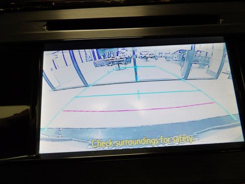 Used 2013 Toyota Avalon XLE Premium image 37