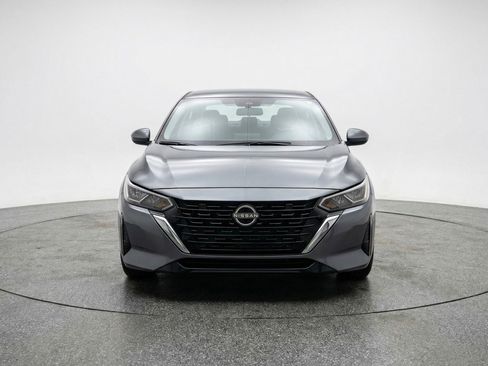 Used 2025 Nissan Sentra SV FWD image 2