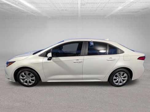 Used 2020 Toyota Corolla LE FWD image 8
