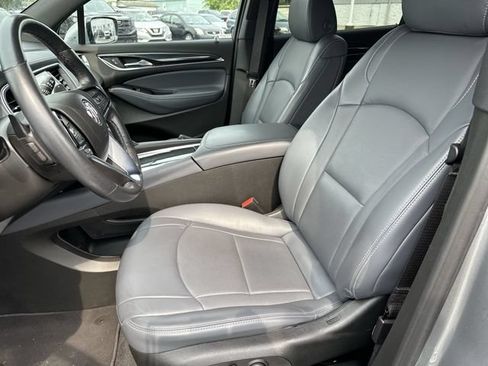 Used 2024 Buick Enclave Essence w/ Experience Buick Package AWD/4WD image 15
