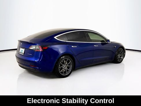 Used 2018 Tesla Model 3 Long Range AWD/4WD image 7