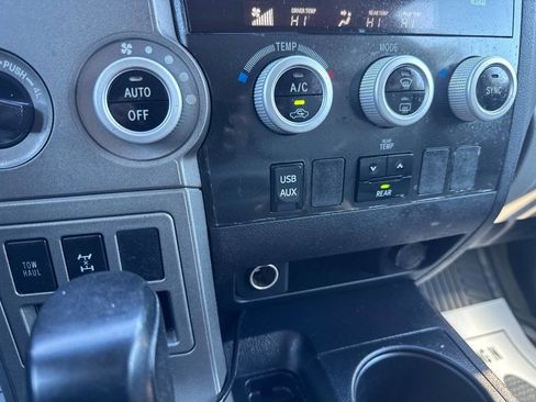 Used 2010 Toyota Sequoia SR5 image 18