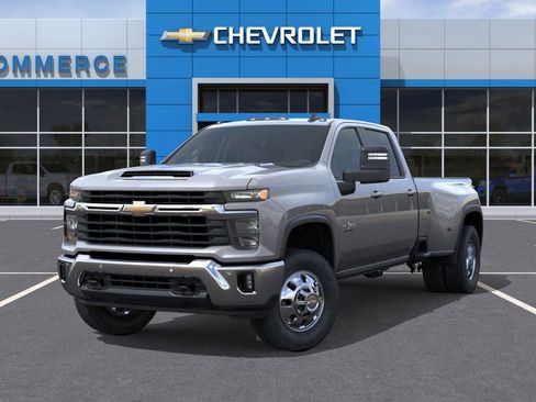 New 2026 Chevrolet Silverado 3500 LT image 6
