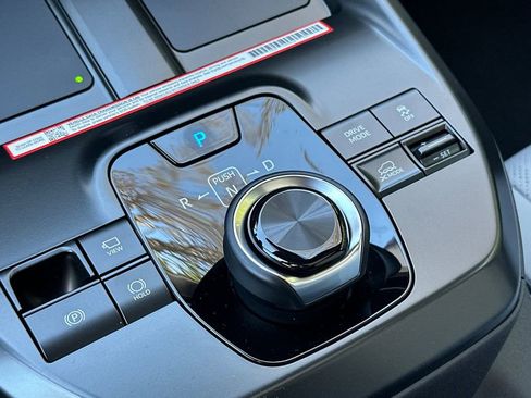 New 2026 Subaru Uncharted AWD image 25