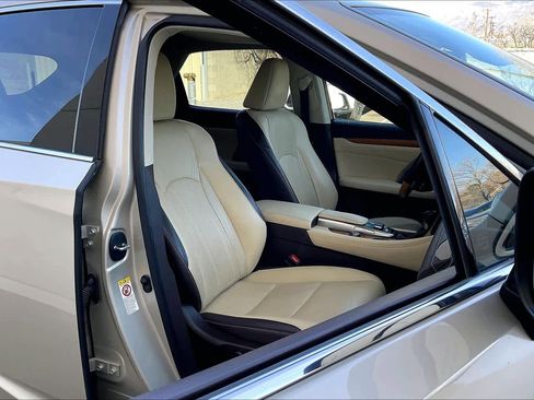 Used 2019 Lexus RX 350 FWD image 9