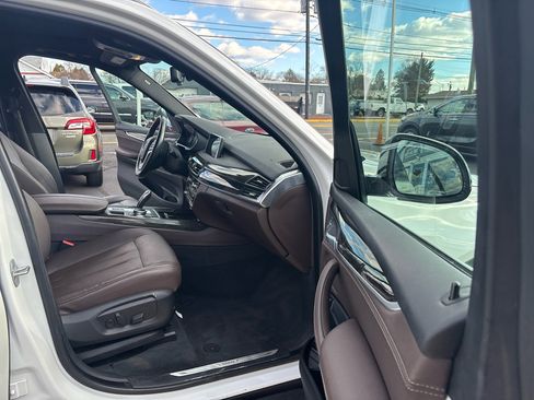 Used 2017 BMW X5 xDrive35i image 16
