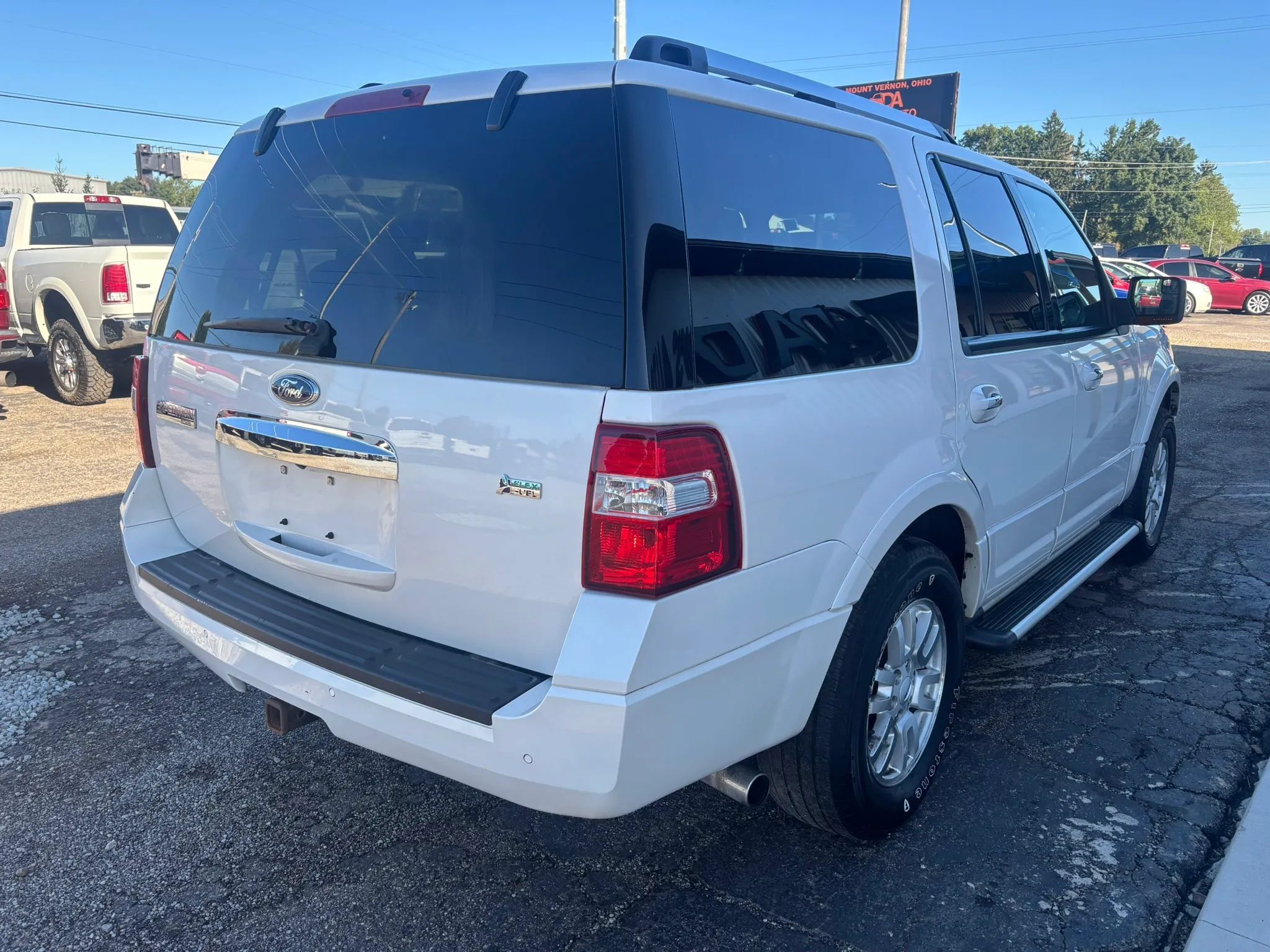 Used 2013 Ford Expedition Limited AWD/4WD image 8