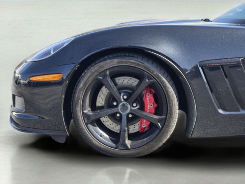 Used 2012 Chevrolet Corvette Grand Sport w/ 3LT Preferred Equipment Group RWD image 9