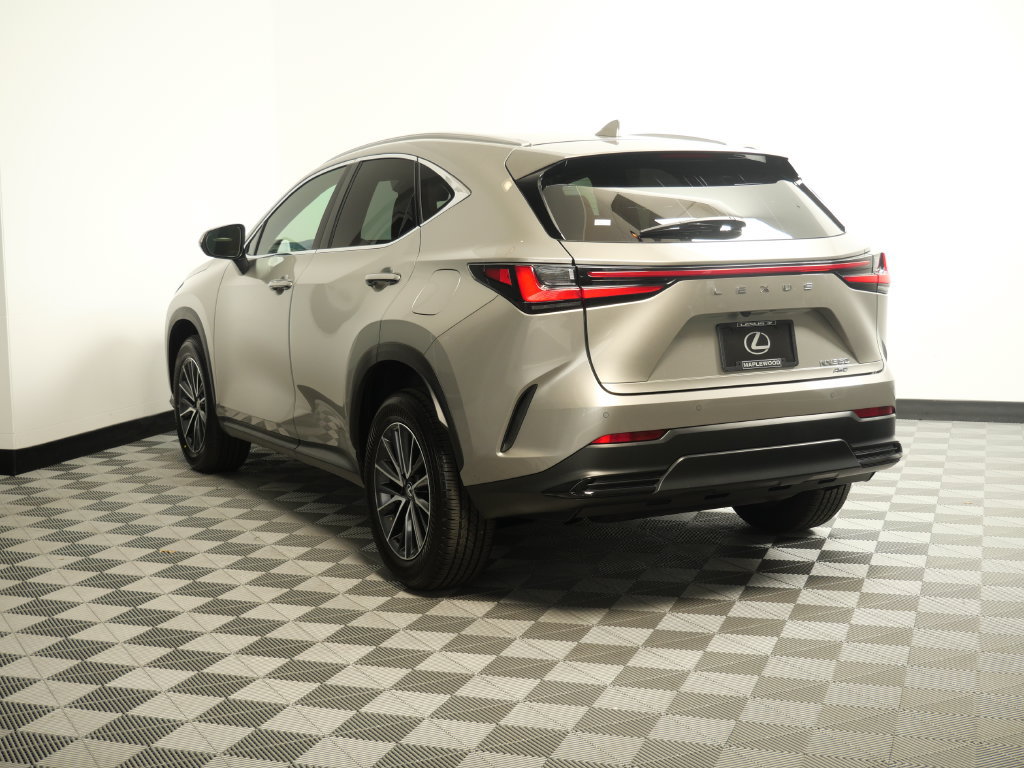 Certified 2025 Lexus NX 350 AWD w/ Accessory Package (2T) image 6