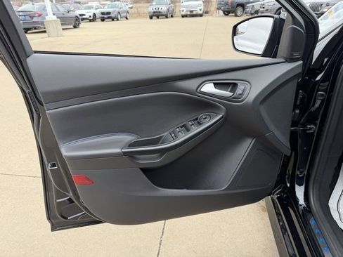 Used 2017 Ford Focus RS image 20