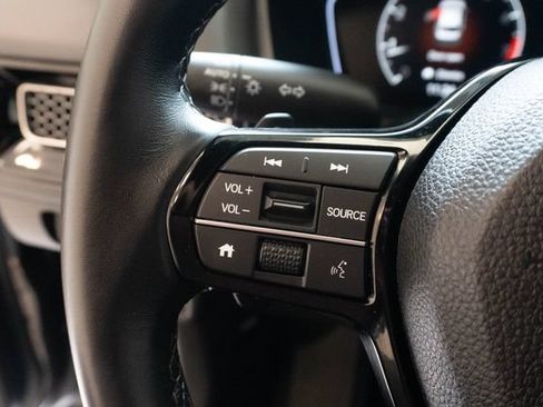 Used 2025 Honda Civic Sport image 28