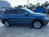 Used 2019 Volkswagen Tiguan SE image 2
