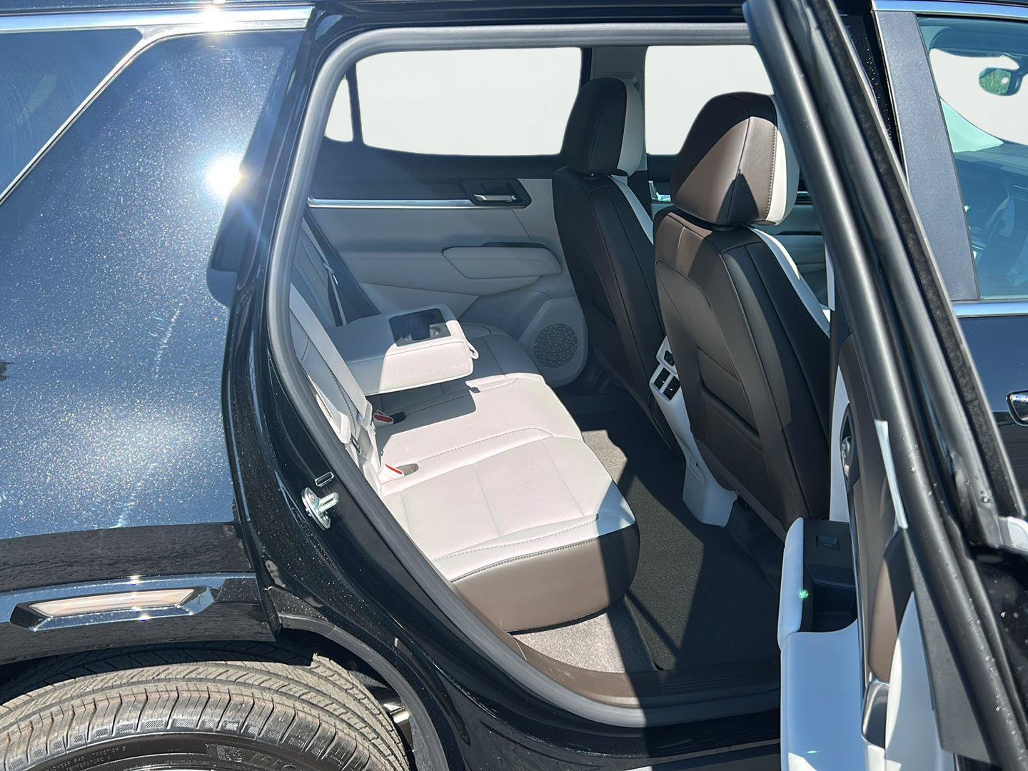 New 2027 GMC Terrain Denali AWD/4WD image 14