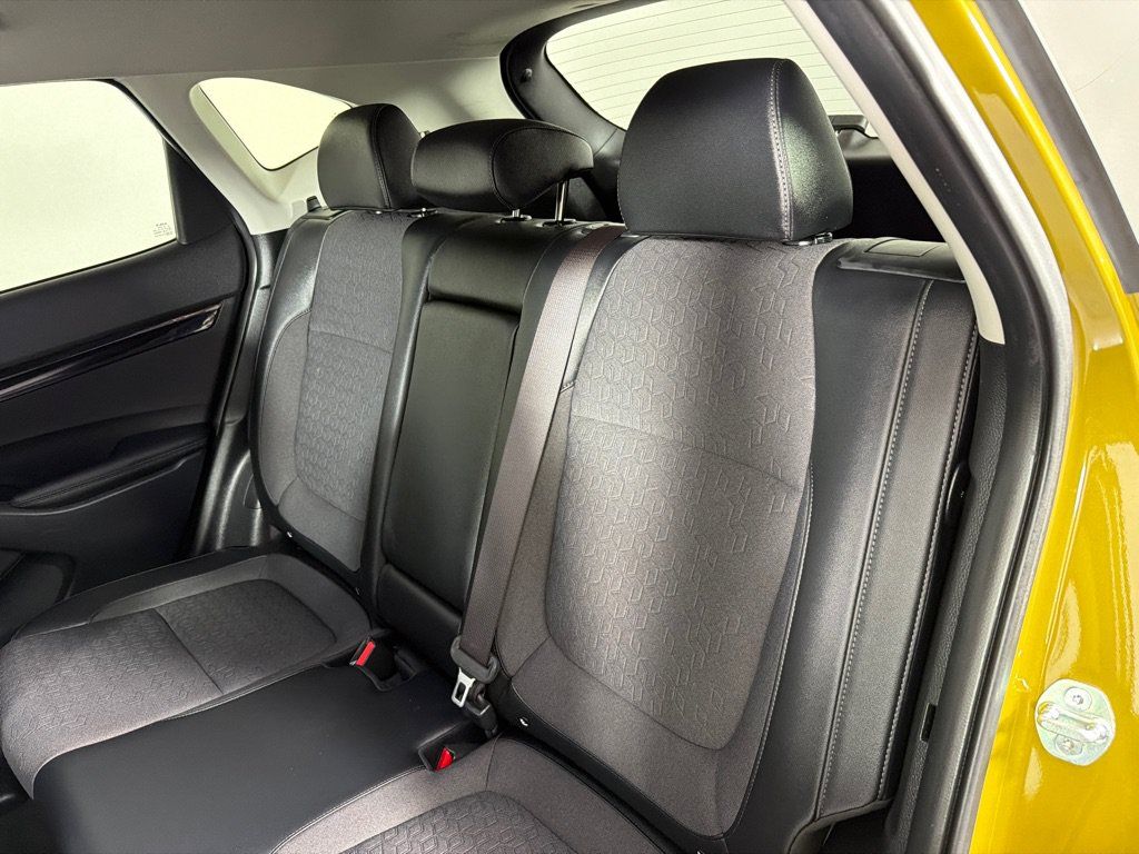 Used 2024 Kia Seltos S FWD image 19