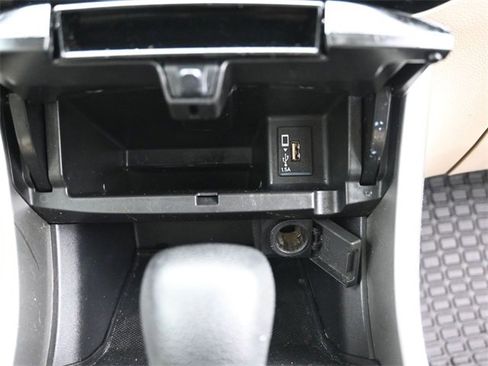 Used 2017 Honda Accord EX image 27