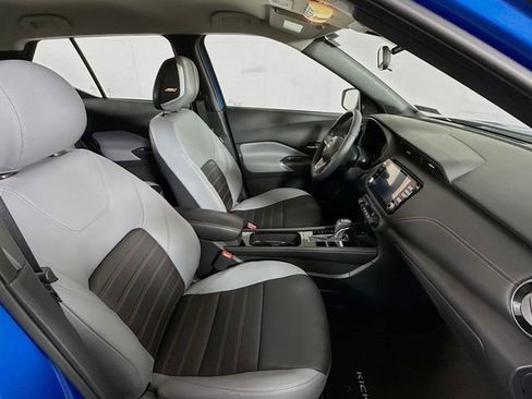 Certified 2024 Nissan Kicks SR w/ SR Premium Package image 28