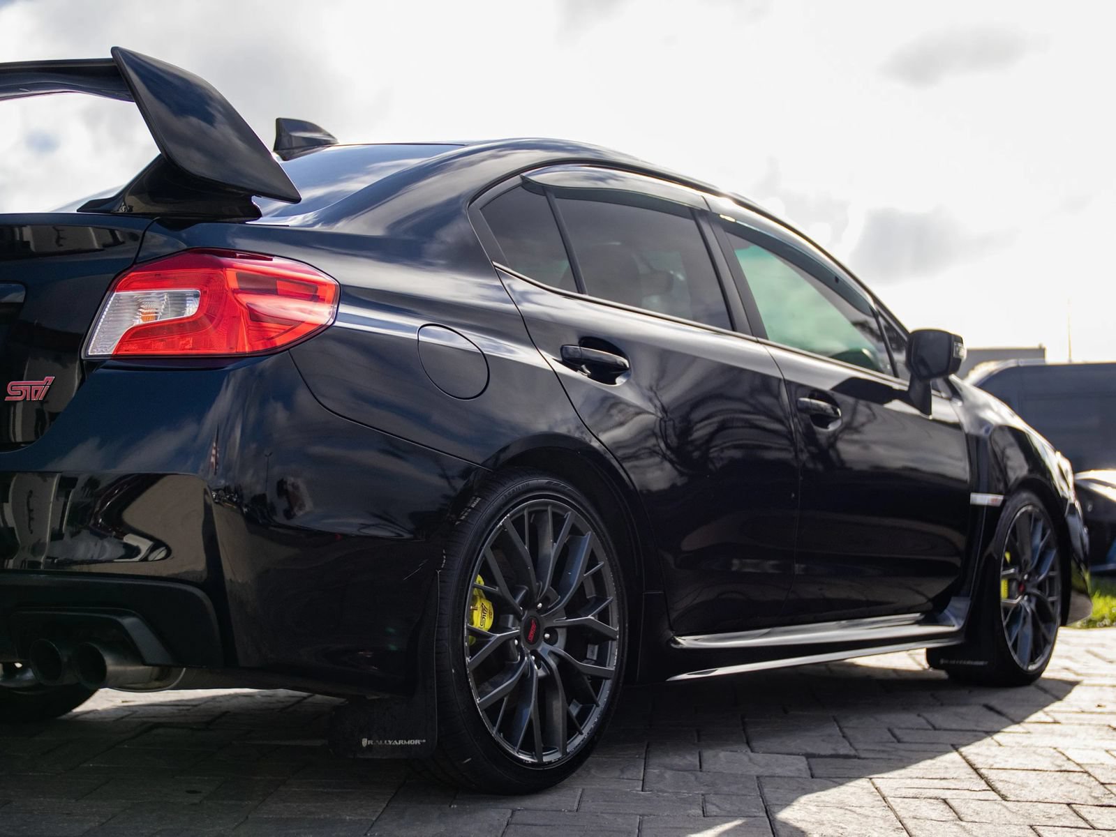 Used 2019 Subaru WRX STI AWD/4WD image 17