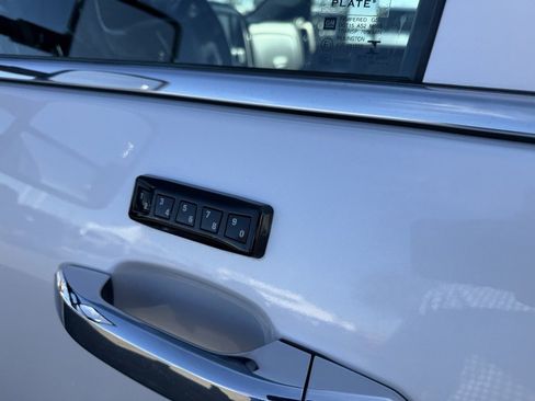 Used 2019 GMC Sierra 2500 Denali w/ Duramax Plus Package image 11