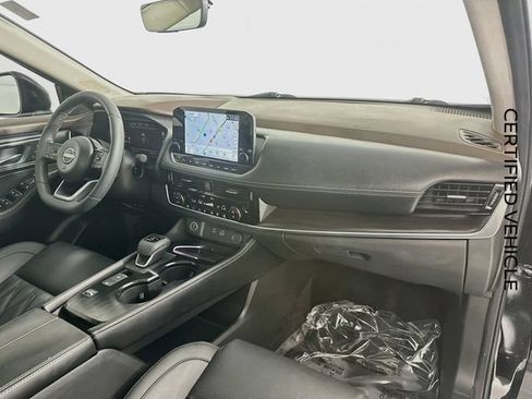Certified 2023 Nissan Rogue Platinum w/ Platinum Premium Package FWD image 29