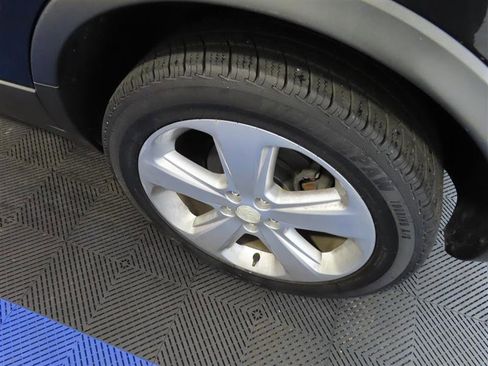 Used 2016 Buick Encore FWD image 8