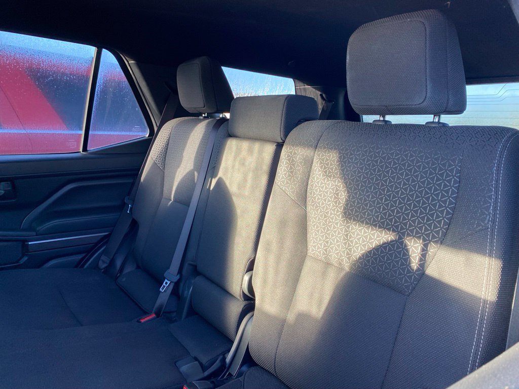Used 2025 Toyota 4Runner SR5 RWD image 10