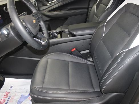 Used 2024 Chevrolet Blazer EV LT AWD/4WD image 12