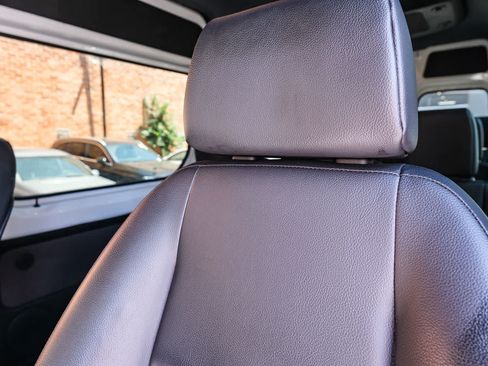 Used 2020 Mercedes-Benz Sprinter 2500 image 27