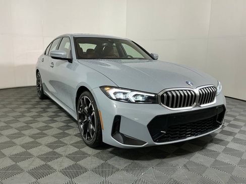 New 2026 BMW 330i Sedan w/ M Sport Package RWD image 4