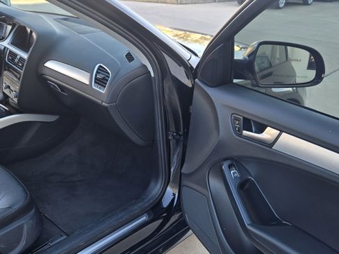 Used 2016 Audi A4 2.0T Premium image 25