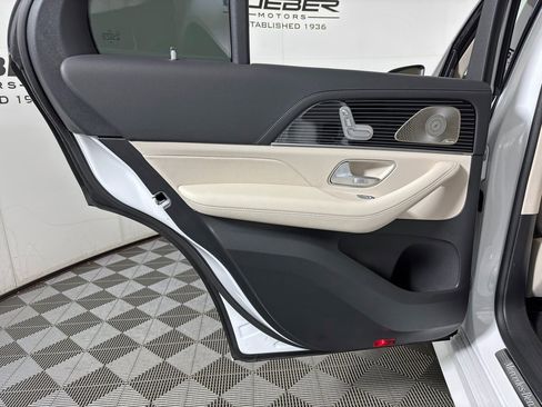 Used 2025 Mercedes-Benz GLE 350 4MATIC image 27