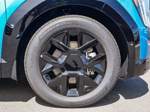 New 2026 Kia EV9 Land w/ Nightfall Edition Package image 10