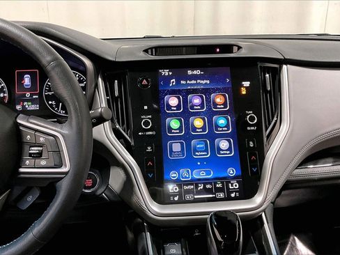 Used 2022 Subaru Outback Limited image 5