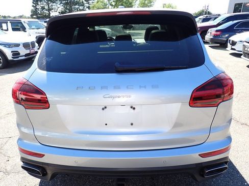 Used 2015 Porsche Cayenne Diesel w/ Premium Plus Package AWD/4WD image 3