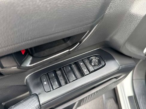 Used 2024 Toyota Tacoma SR5 image 18